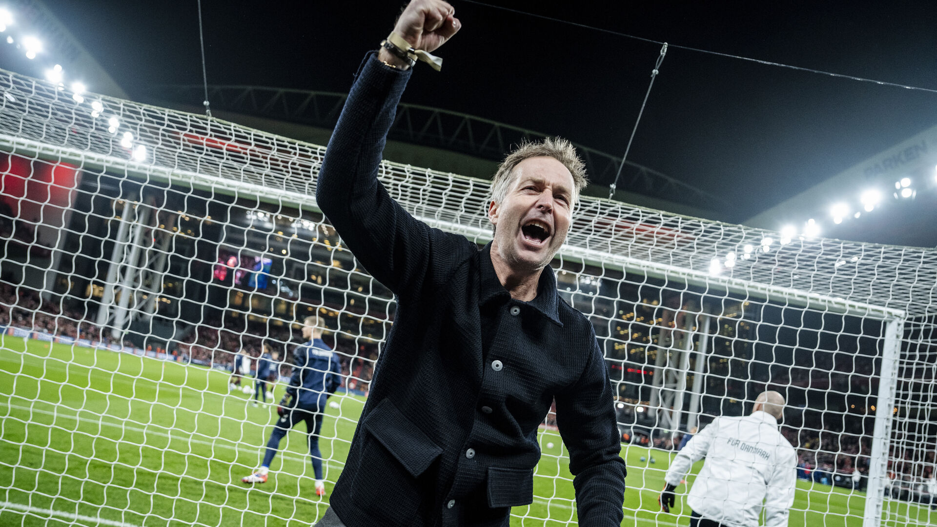 Kasper Hjulmand jubler som dansk landstræner