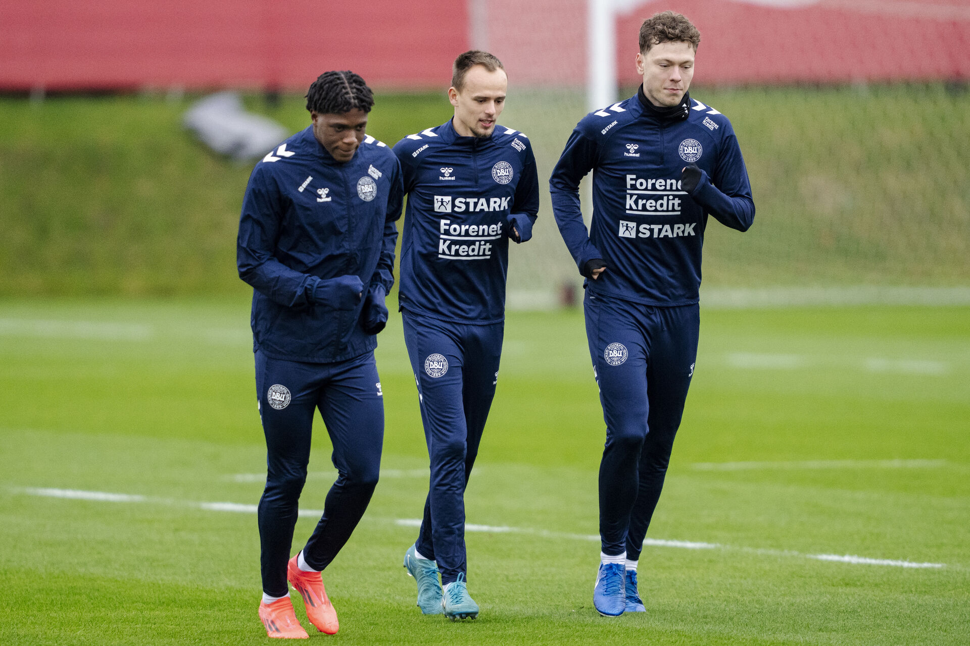 Andreas Skov Olsen under en træning med det danske landshold.