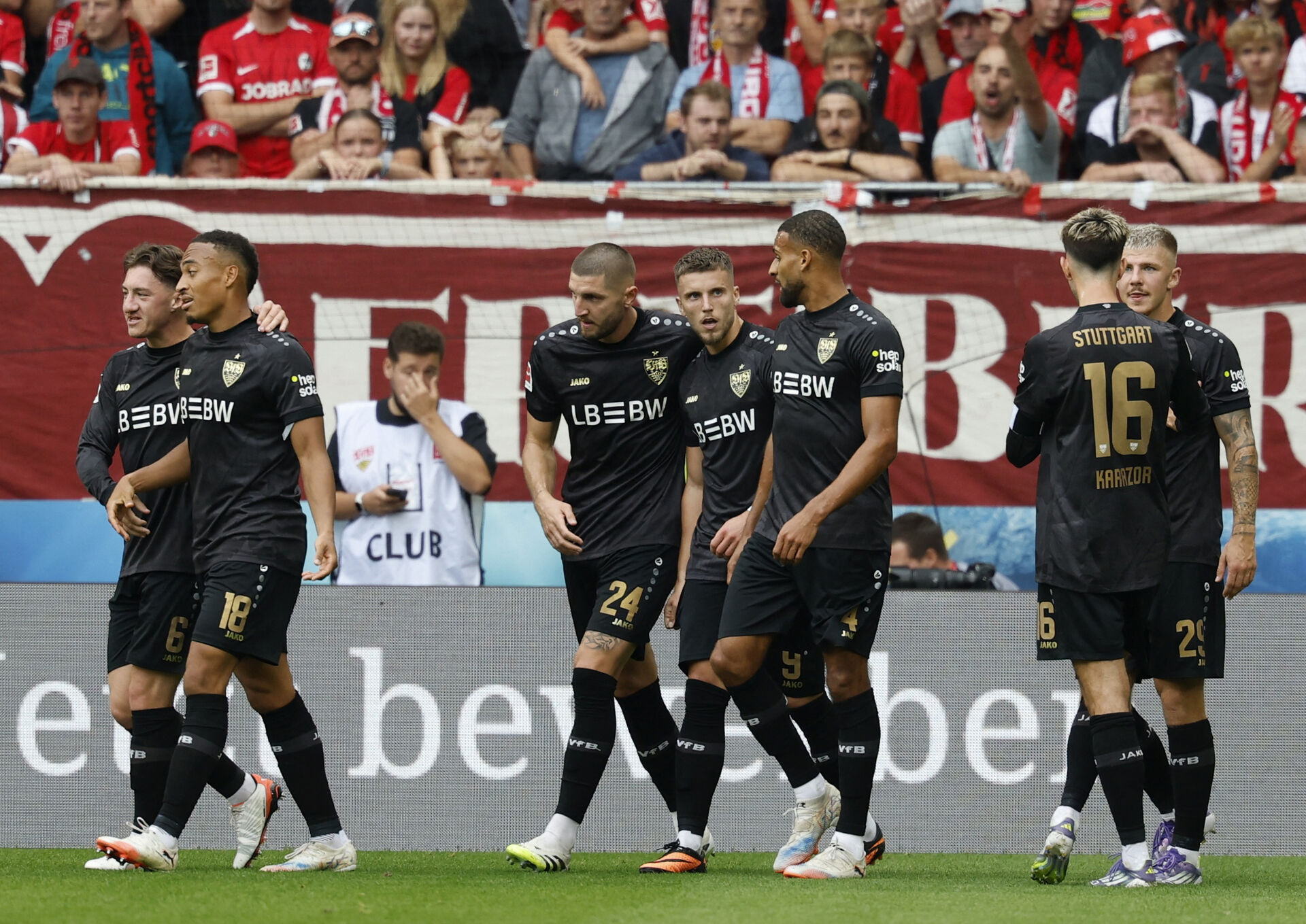 Demirovic, Stuttgart