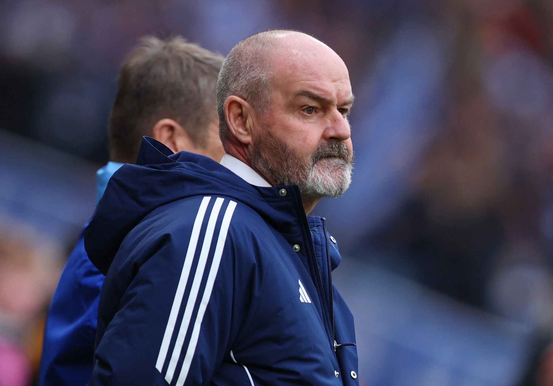 Steve Clarke på sidelinjen for Skotland.