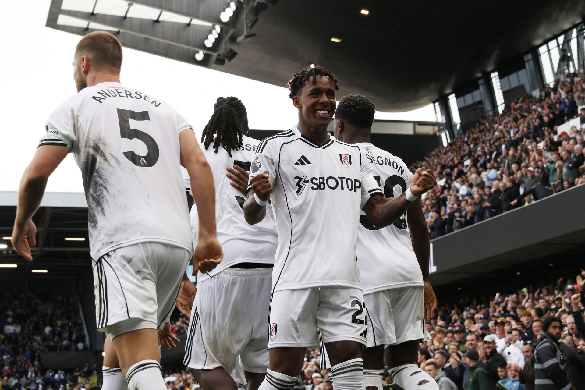 Kevin og Joachim Andersen for Fulham