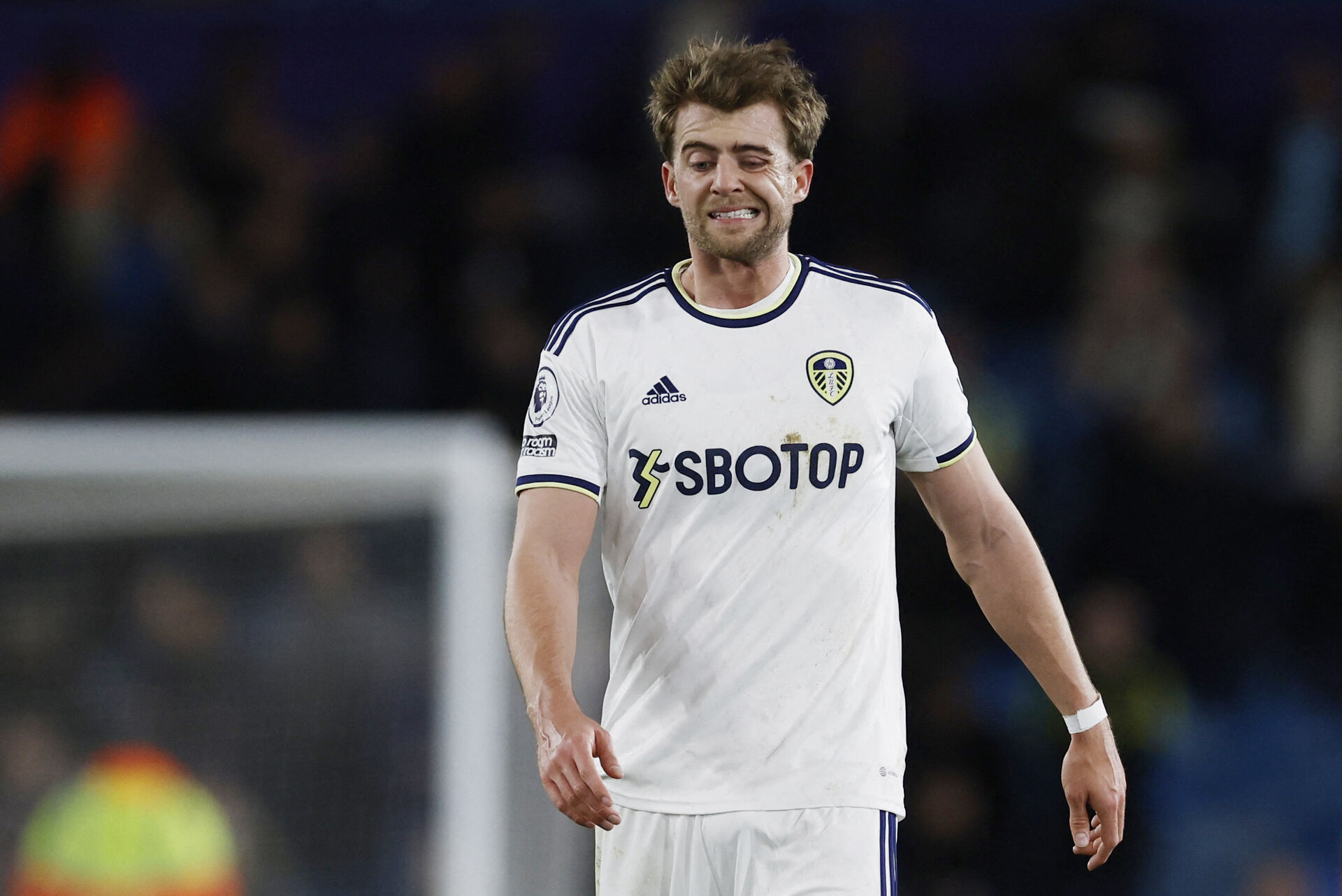 Patrick Bamford ærgrer sig under en kamp for Leeds.