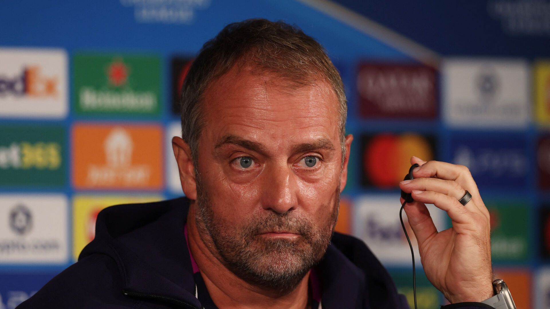 Hansi Flick til Champions League pressemøde