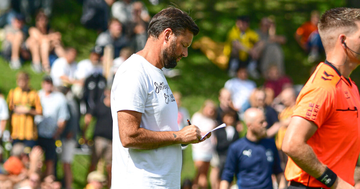 Hillerød med hul: Stikker af i toppen Foto: FotoTrine