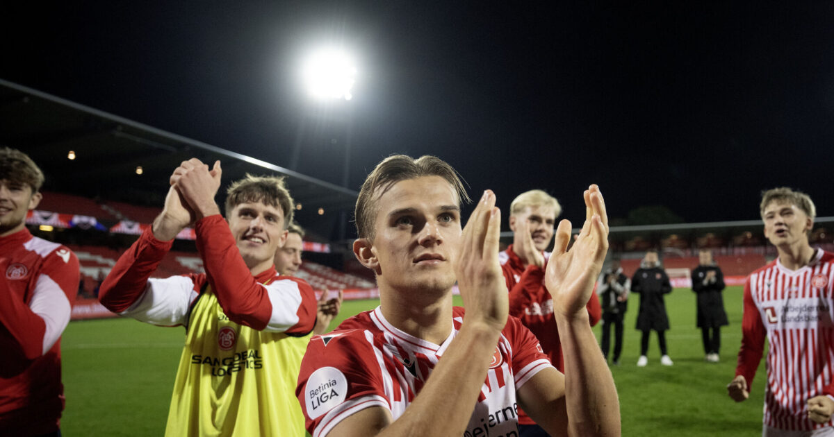 Nedrykkerduel: Med ét er AaB tilbage i oprykningskampen Foto: Bo Amstrup/Ritzau Scanpix