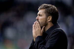 Jakob Poulsen med en bekymret mine.