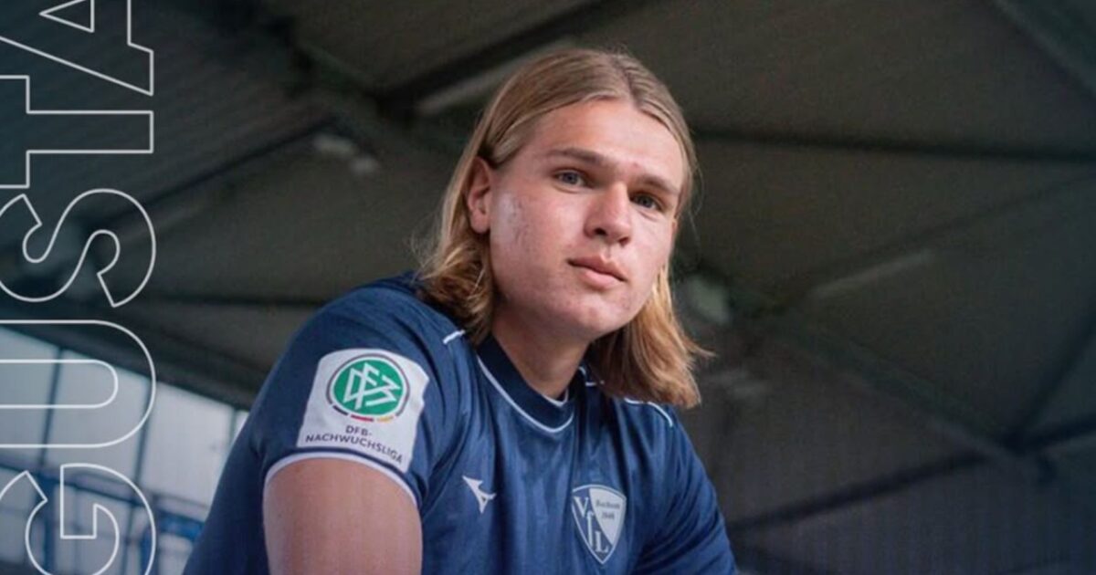 Uwe Rösler gafler tidligere AGF-talent Foto: Bochum VfL