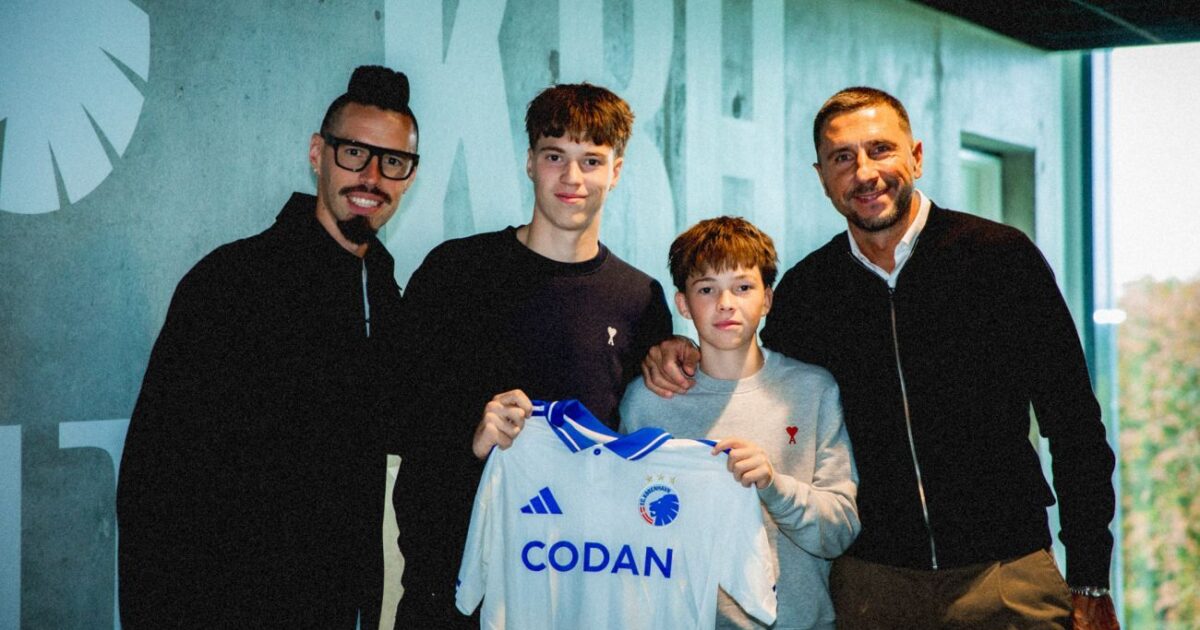 FCK henter international legendes søn Foto: FCK Media