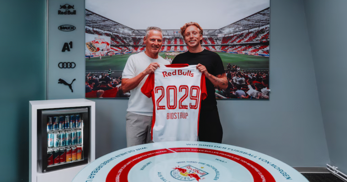 Mads Bidstrup forlænger med Salzburg Foto: Red Bull Salzburg