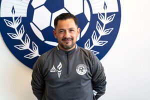 Néstor Rodríguez præsenteres i Vendsyssel FF.