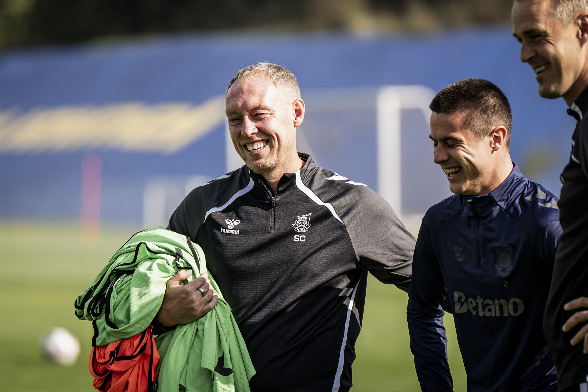 Steve Cooper og Oliver Villadsen i Brøndby IF. Superliga: Brøndby IF træner med nye trænere