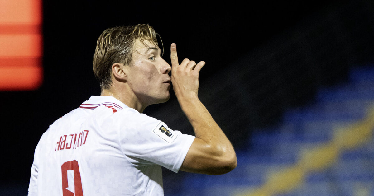 Jeg håber, du ender med det hele, Højlund! Foto: Bo Amstrup/Ritzau Scanpix