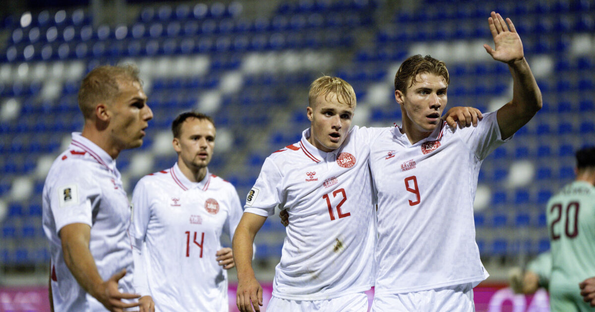 Medie: Kæmpeklubber kigger på Victor Froholdt Foto: Bo Amstrup/Ritzau Scanpix