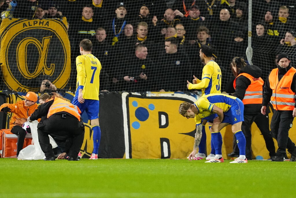 Daniel Wass og Sean Klaiber.
