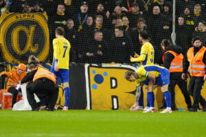 Daniel Wass og Sean Klaiber.