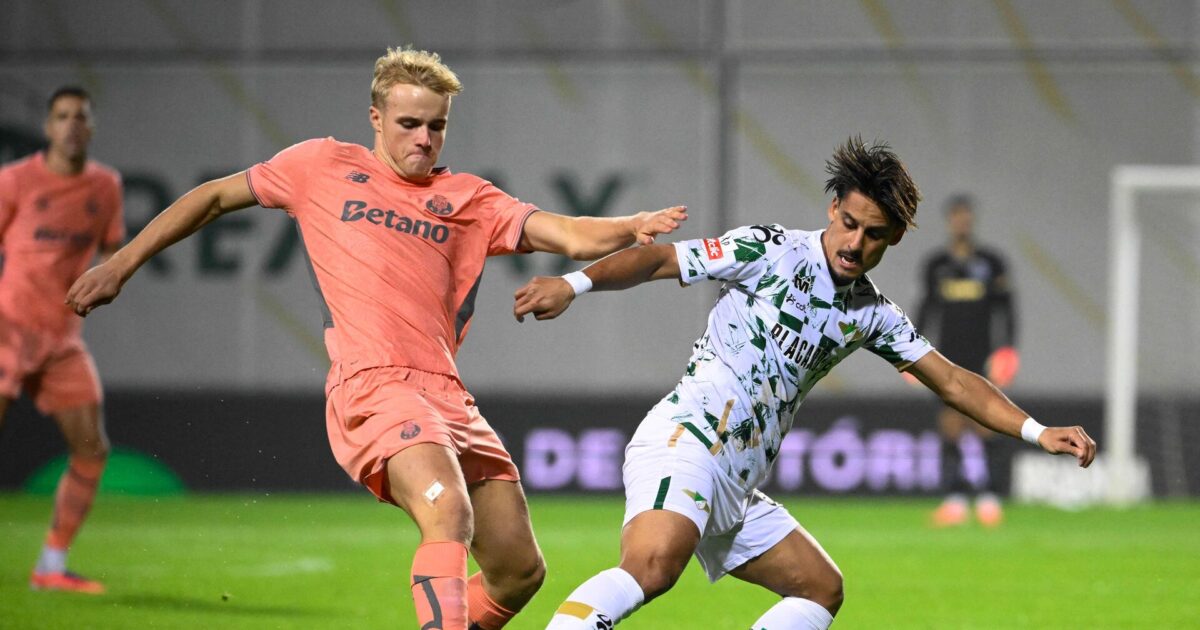 Sen sejr: Froholdt og Porto lægger afstand Foto: Miguel Riopa/AFP/Ritzau Scanpix