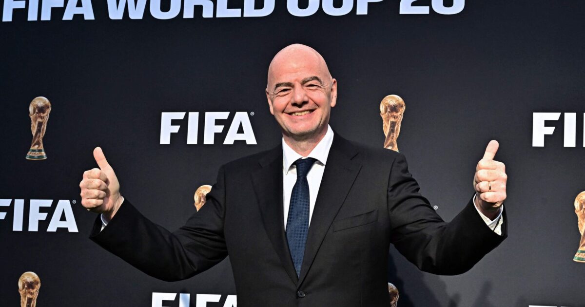 VM til vinter? Varme og højtid kan skubbe slutrunde Foto: Frederic J. Brown/AFP/Ritzau Scanpix