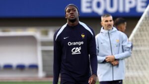 Ibrahima Konaté træner med Frankrig