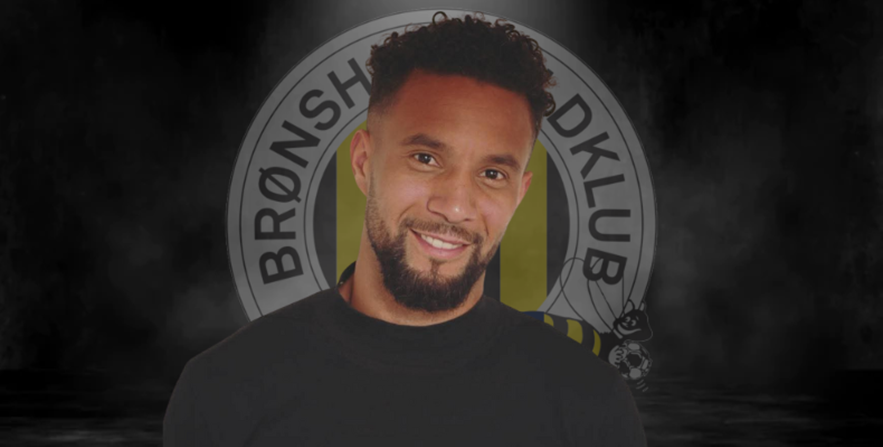 Jamil Fearrington smiler til kameraet