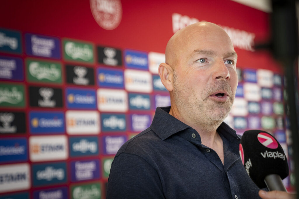 Brian Riemer til landsholdssamling. Brian Riemer udtager truppen til de to kommende VM-kampe