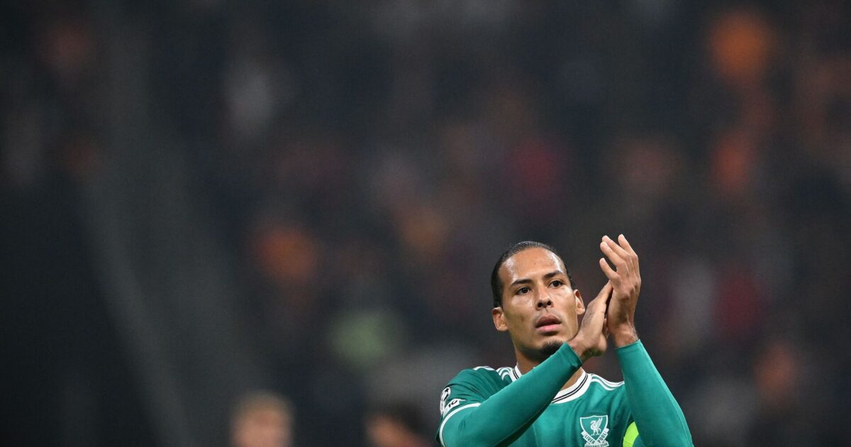 Van Dijk med klar besked: Ikke gå i panik Foto: Yasin Akgul/AFP/Ritzau Scanpix