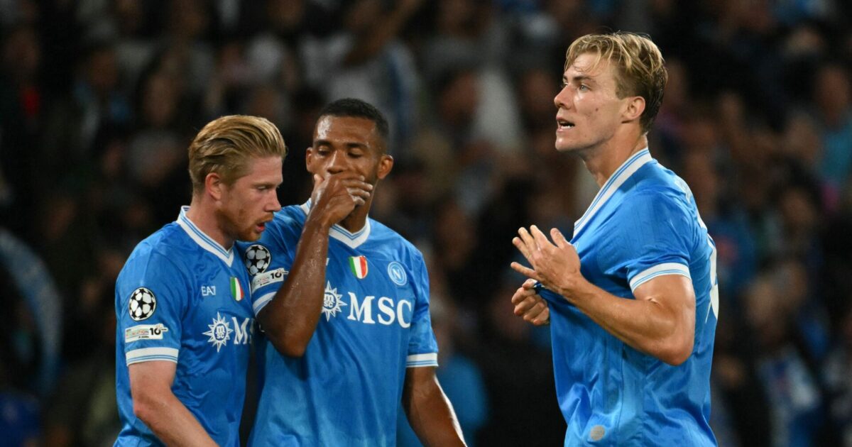 Rasmus Højlund skyder Sporting i sænk med to kasser Foto: Alberto Pizzoli/AFP/Ritzau Scanpix