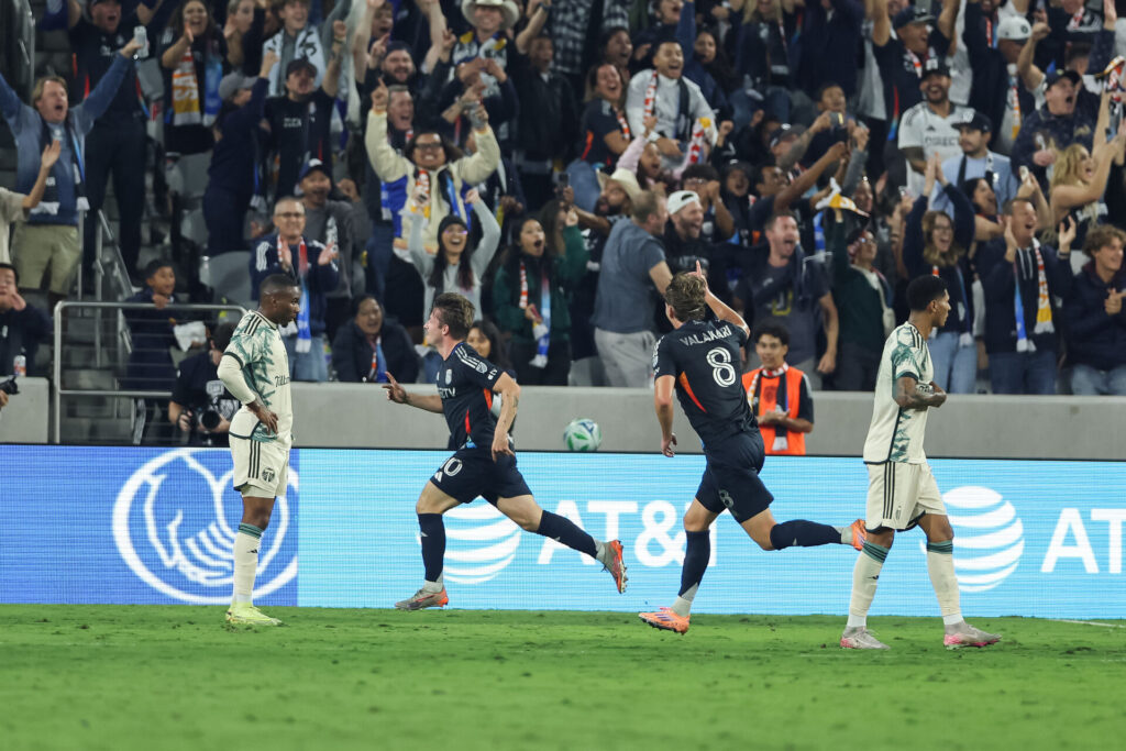 Anders Dreyer jubler efter sin scoring mod Portland Timbers.