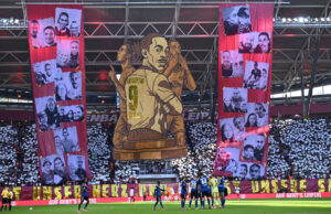 RB Leipzig hylder Yussuf Poulsen.