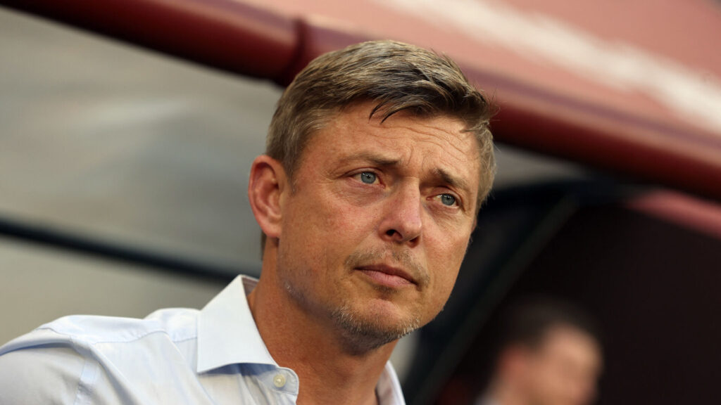 Jon Dahl Tomasson i spidsen for Sverige