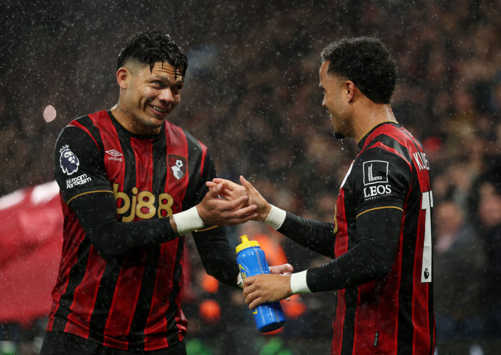 Bournemouth-spillerne jubler.