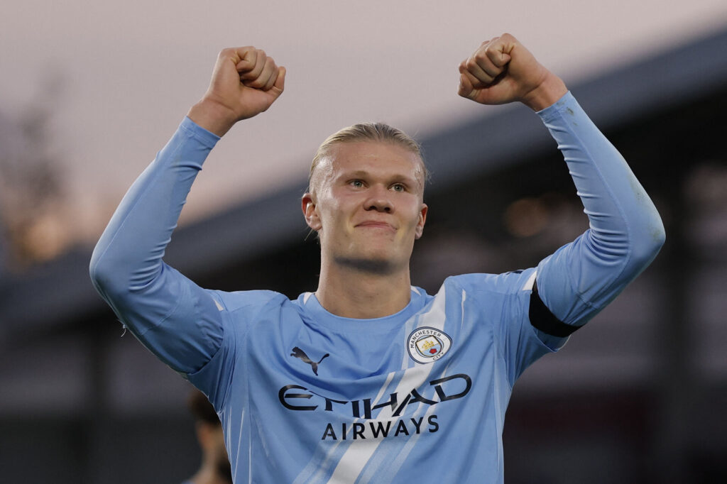 Erling haaland jubler over en scoring