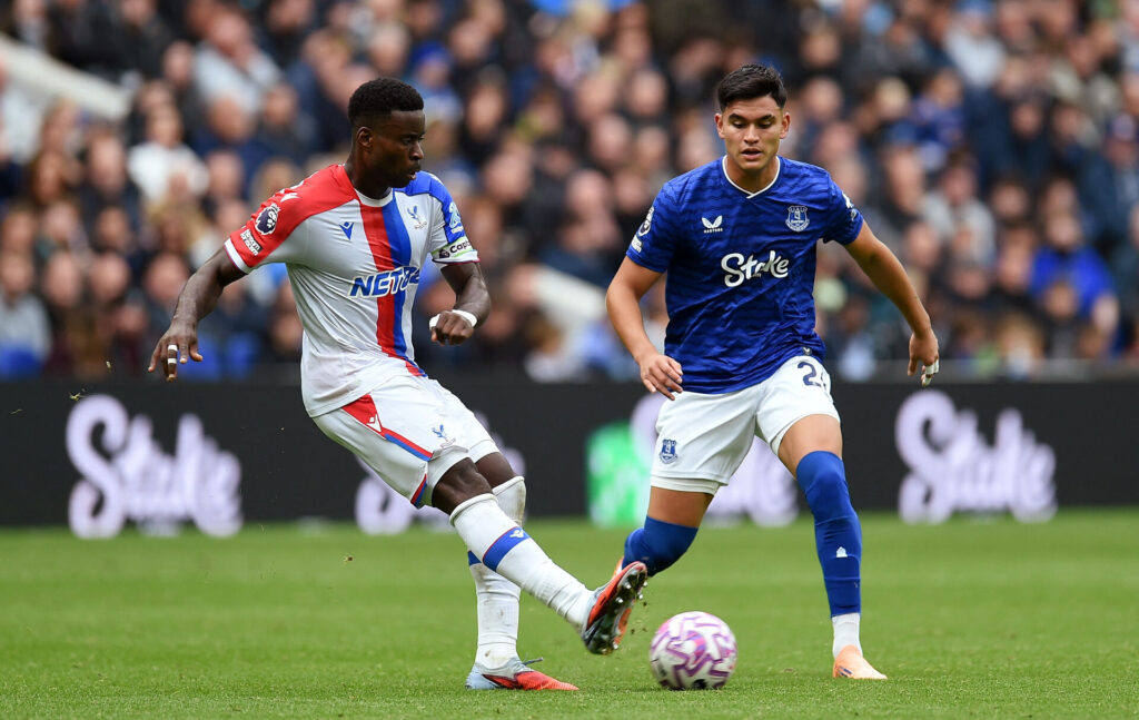 Marc Guehi i aktion for Crystal Palace.