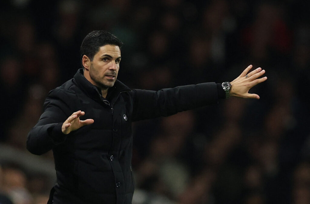 Mikel Arteta laver fagter.