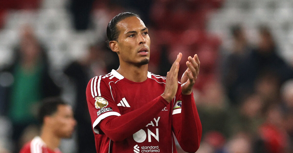 Van Dijk maner til ro: Vi har stået i sværere situationer Foto: Ritzau Scanpix/REUTERS