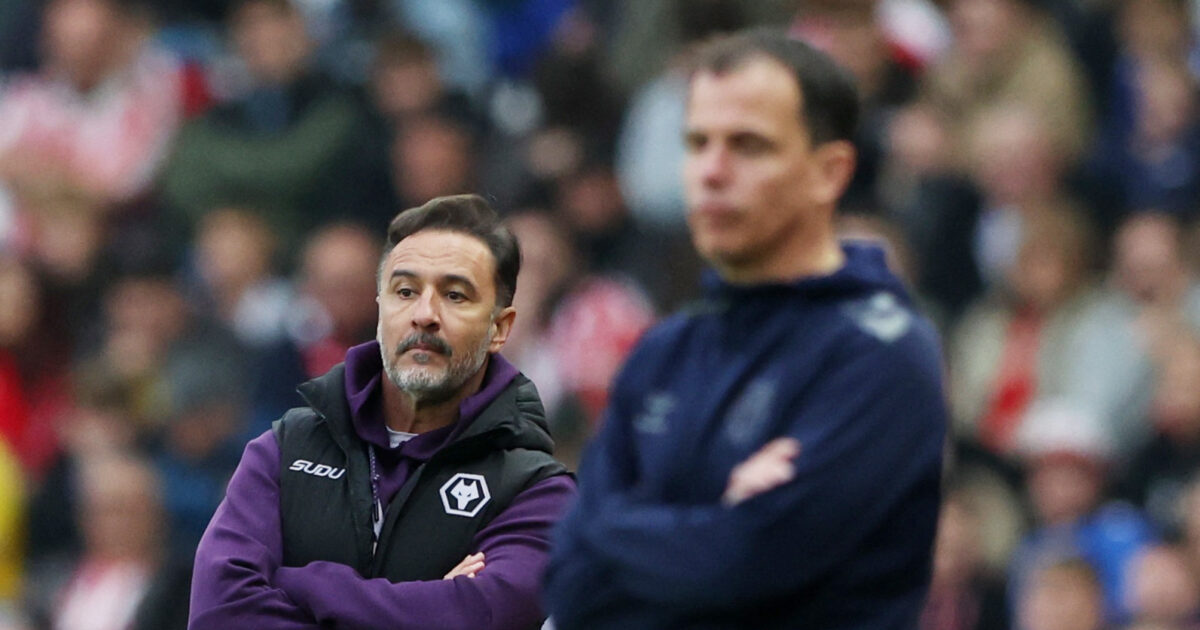 Ramte person med bold – PL-træner idømt kæmpe bøde Foto: Ritzau Scanpix/REUTERS