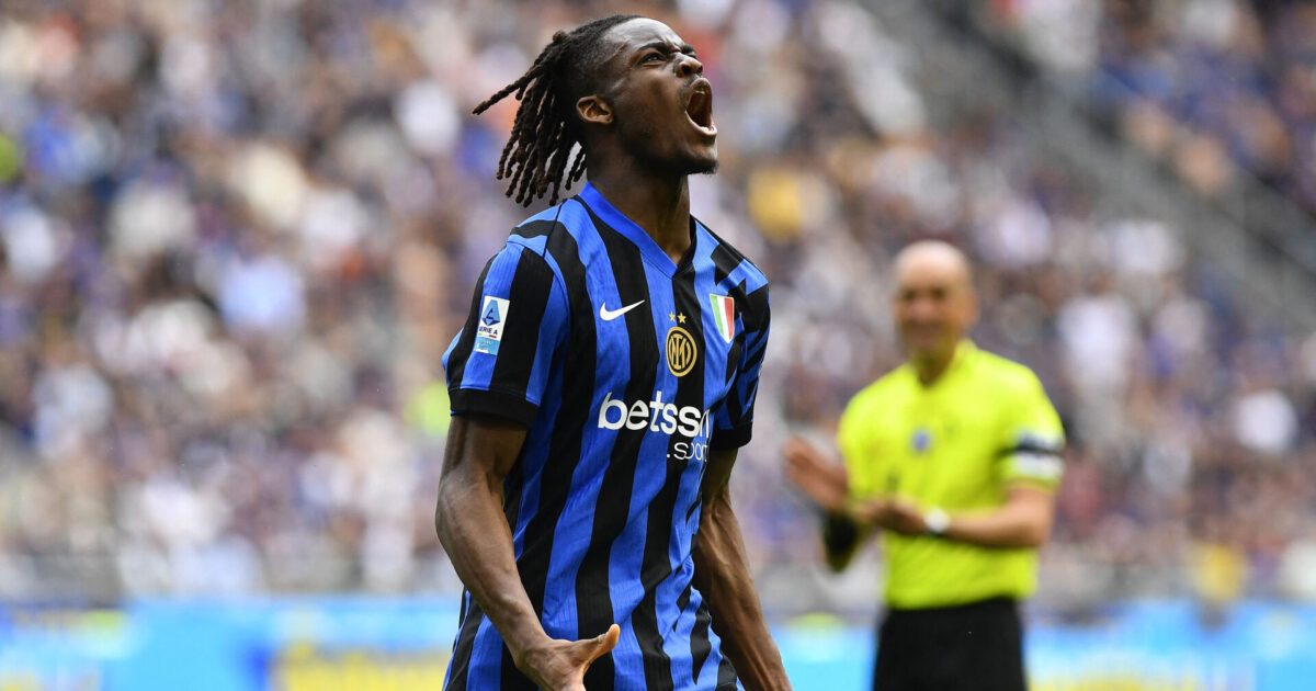 Frygter at misse VM: AGFs rekordsalg vil skifte til vinter Foto: Massimo Pinca/REUTERS