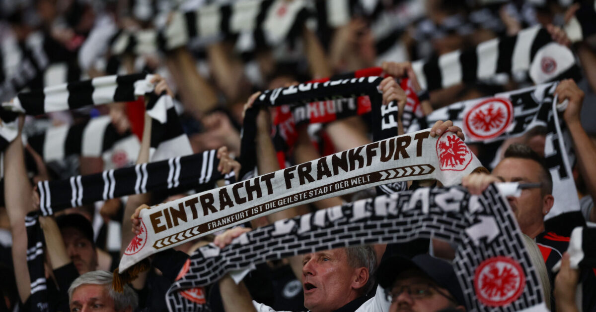 Frankfurt revser tilskuerbeslutning: Det er uacceptabelt Foto: Kai Pfaffenbach/REUTERS