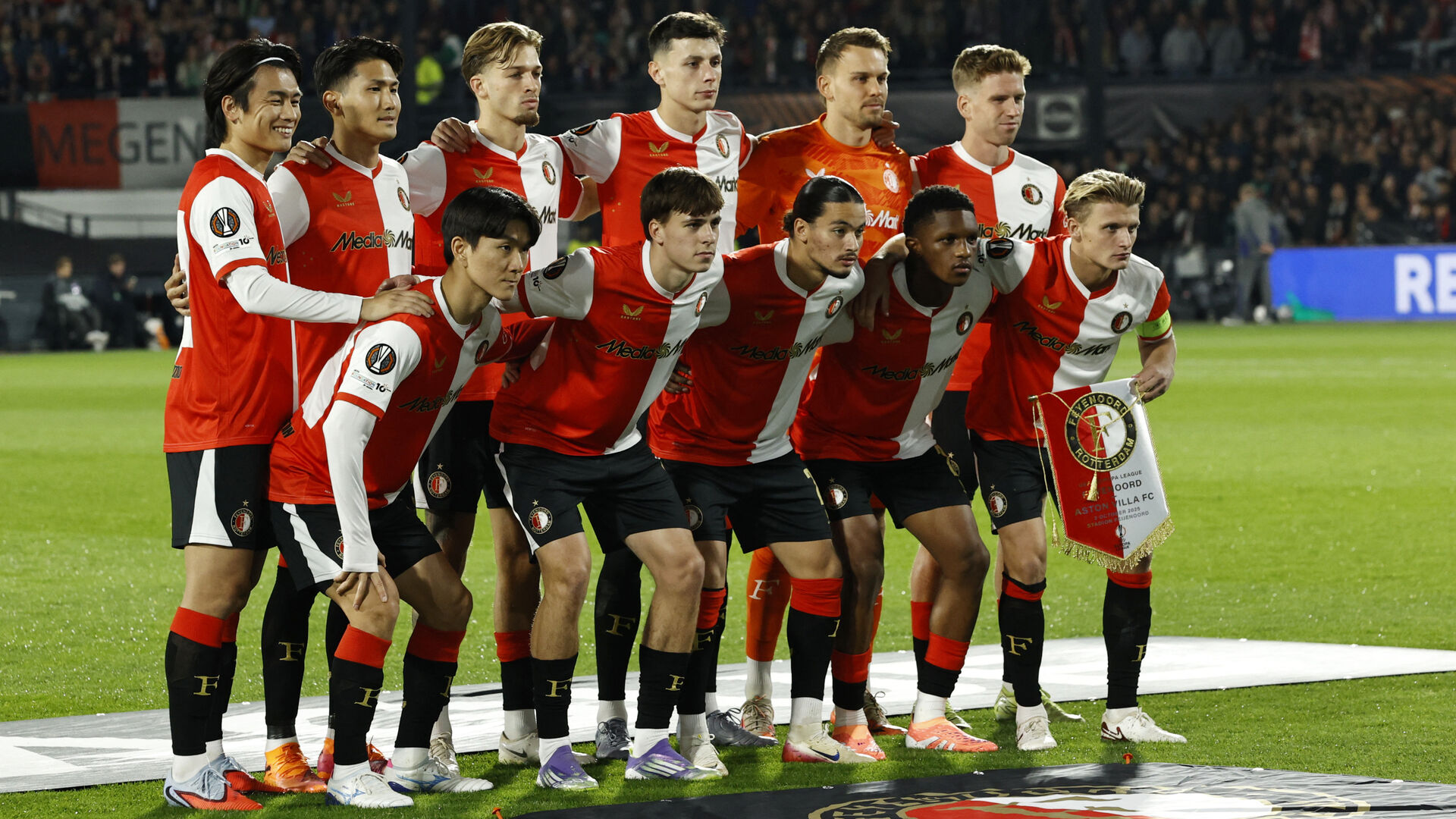 Feyenoord stiller op til holdfoto