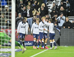 AGF's spillere jubler efter scoringen mod FC Nordsjælland.