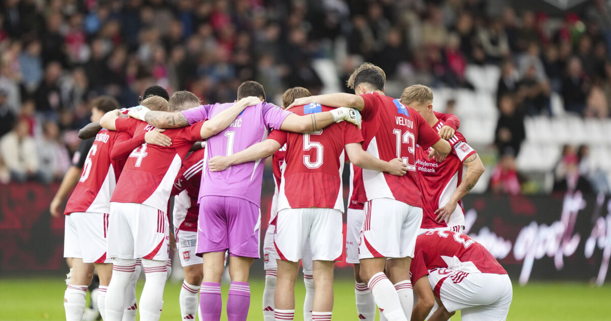 Midt i pointkrise: Vejle tog på ryste-sammen-tur Foto: Claus Fisker/Ritzau Scanpix