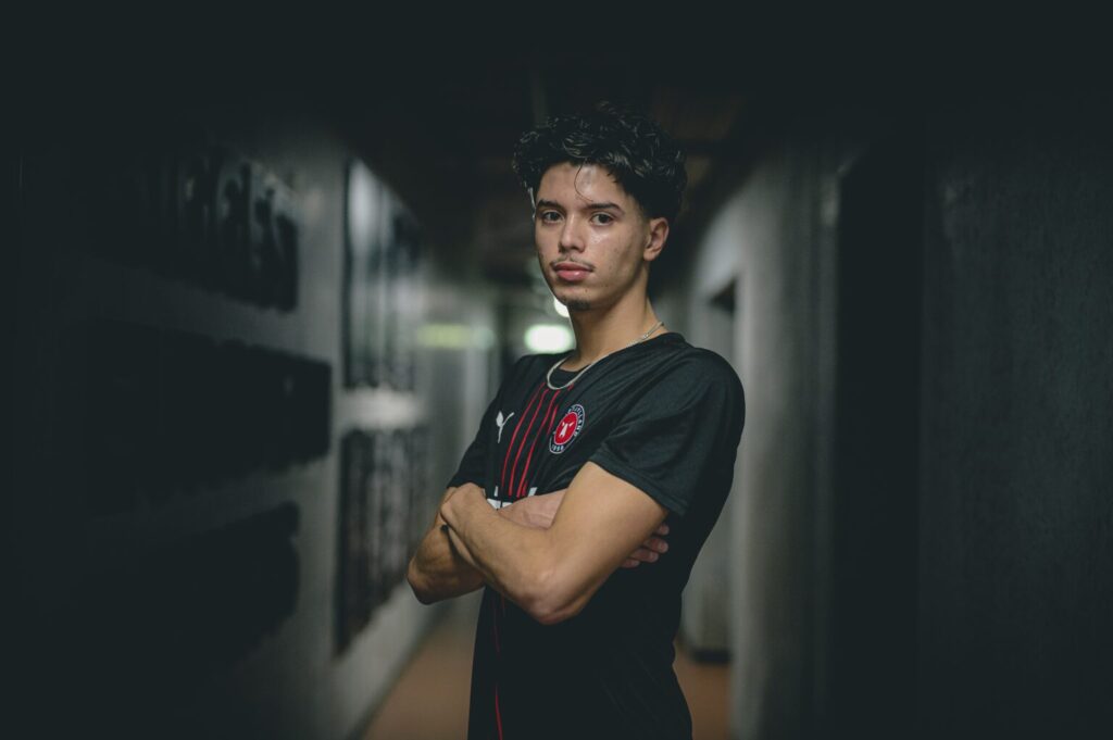 Nathaniel Alexis Perez Torres præsenteres i FC Midtjylland.