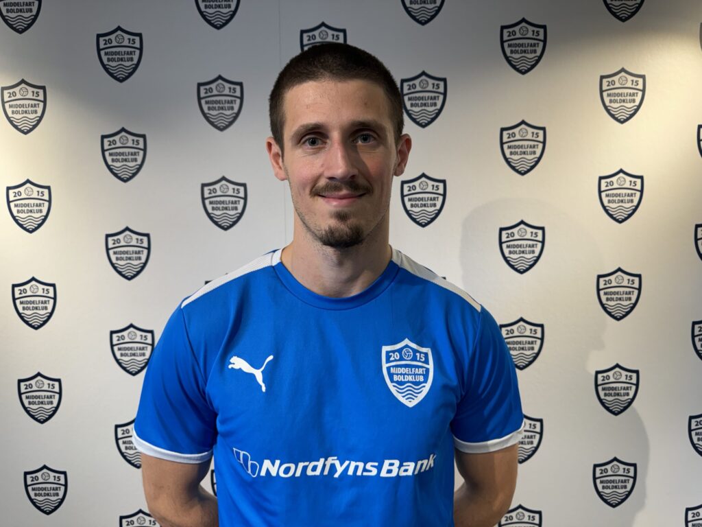 Bytiqi i Middelfarts trøje