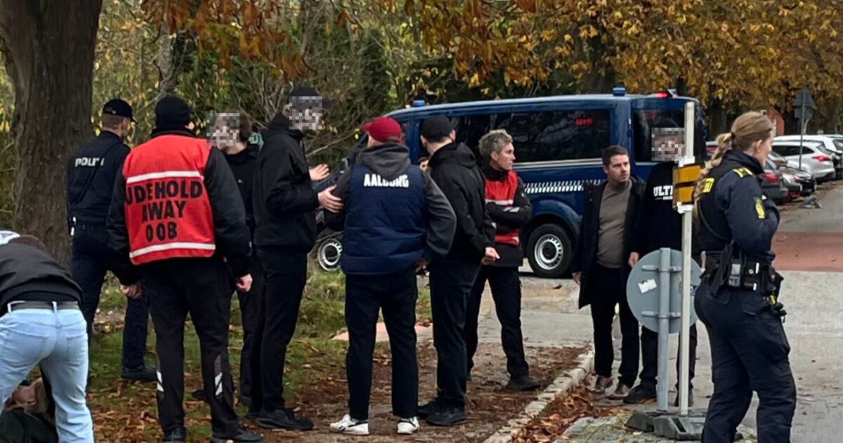 Får advarsel for AaB-fans’ opførsel – AaB får bøde Foto: Campo