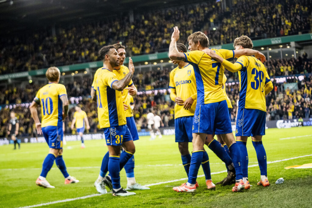 Sean Klaiber, Nicolai Vallys, Jacob Ambæk, Noah Nartey på Brøndby Stadion.