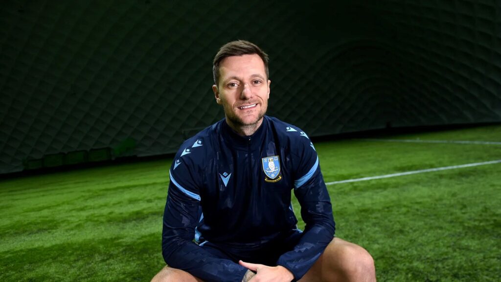 Liam Cooper præsenteres i Sheffield Wednesday.