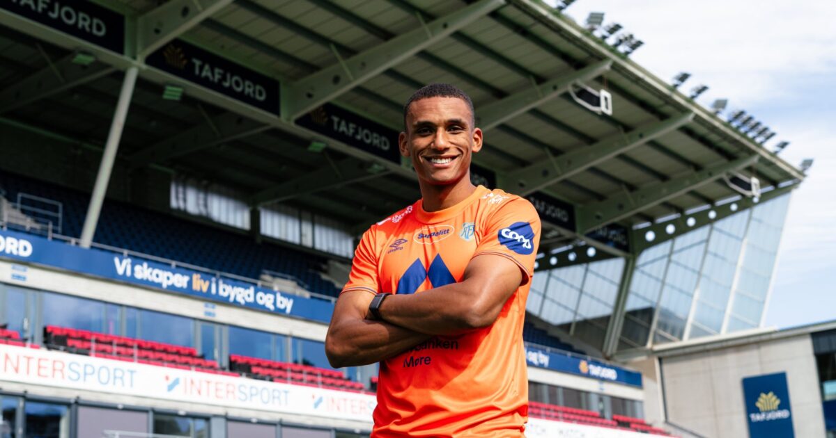 Ngongo og Aalesund én kamp fra oprykning Foto: Aalesund