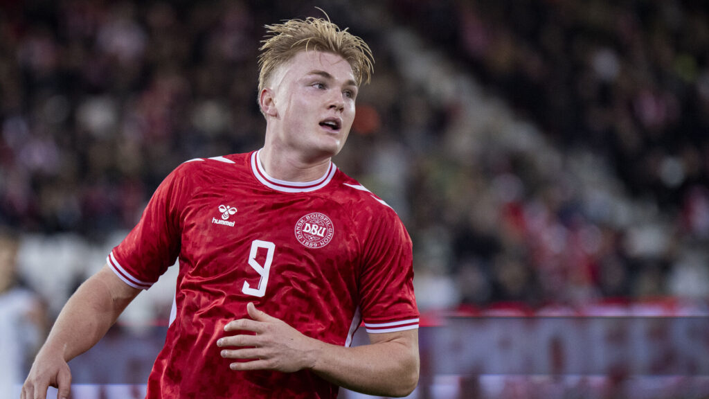 Conrad Harder i den danske landsholdstrøje DBU