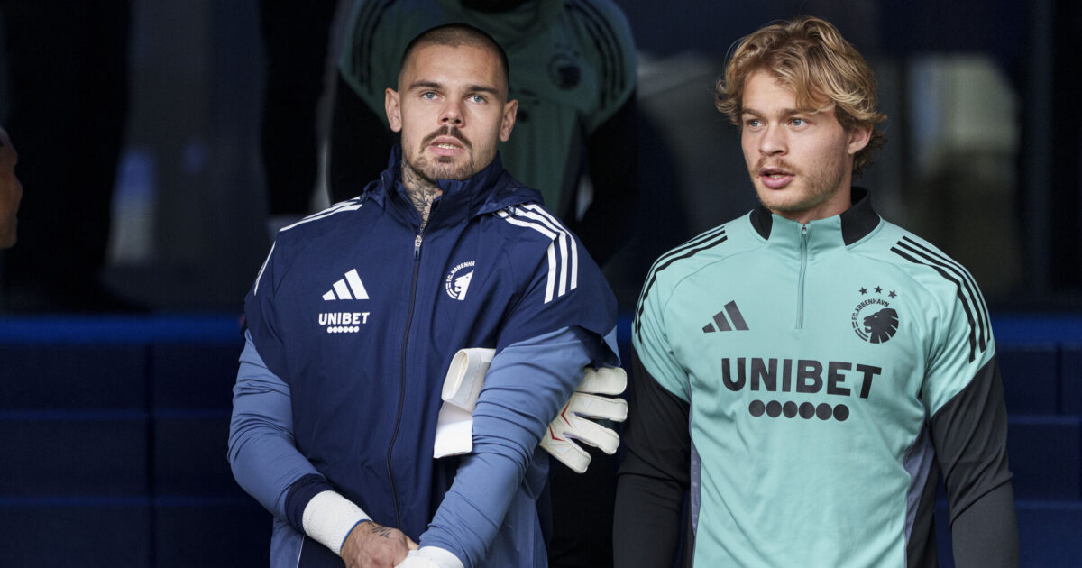 Fra vigtig rolle i AGF til bænken i FCK: Én særlig person hjælper Mads Emil Madsen Foto: Liselotte Sabroe/Ritzau Scanpix