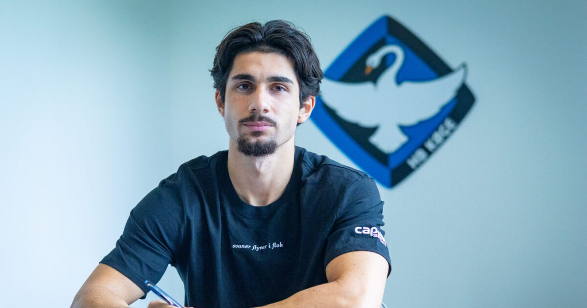 1,5 års skadespause: Nu forlænger han aftalen Foto: HB Køge