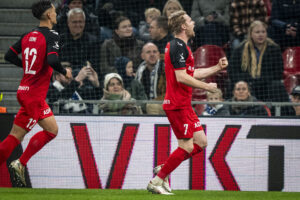 Gustav Marcussen scorer i Parken til 1-1 mod FCK. Superliga: FC København - FC Fredericia